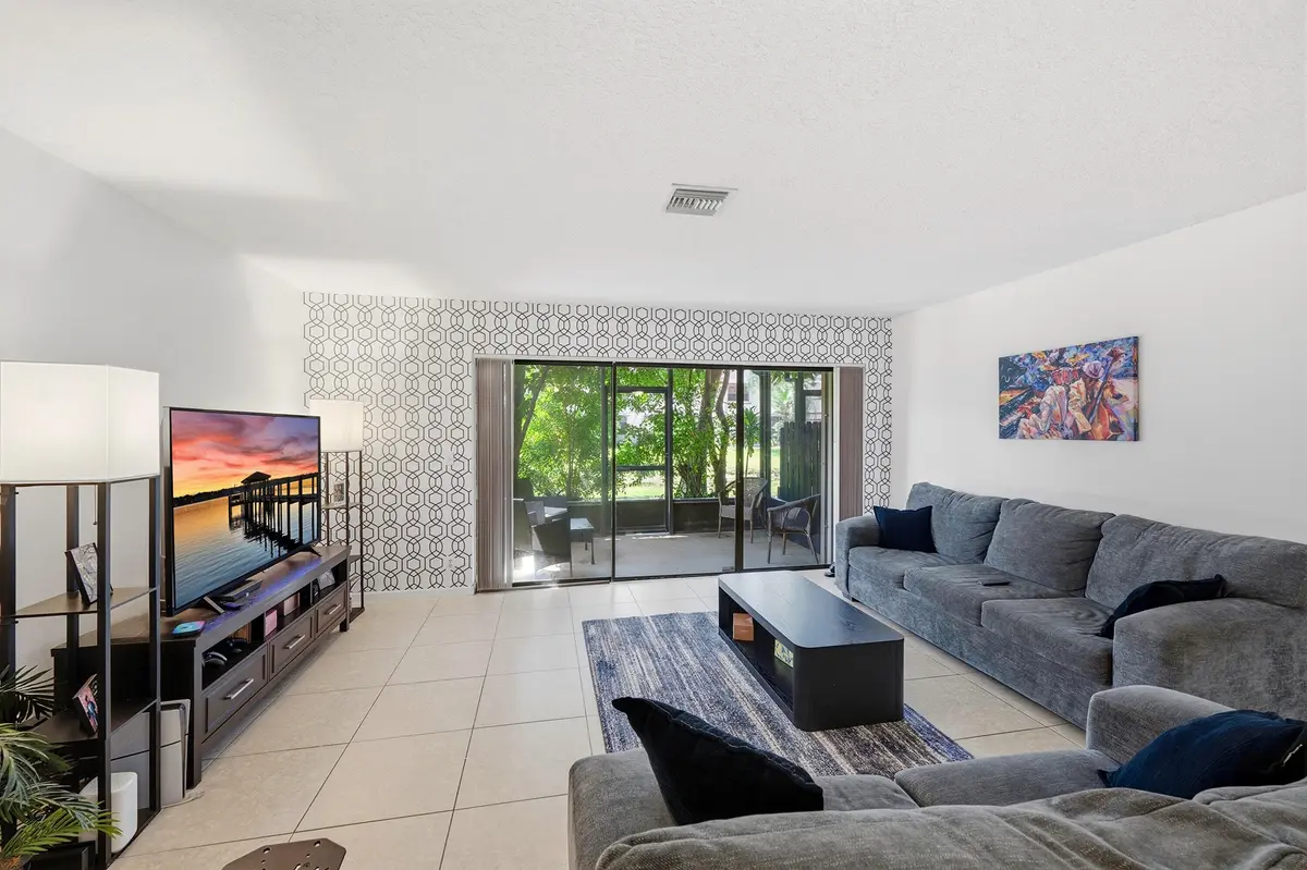 07_63907_photo_-25 at 3797 Carambola Circle, Coconut Creek