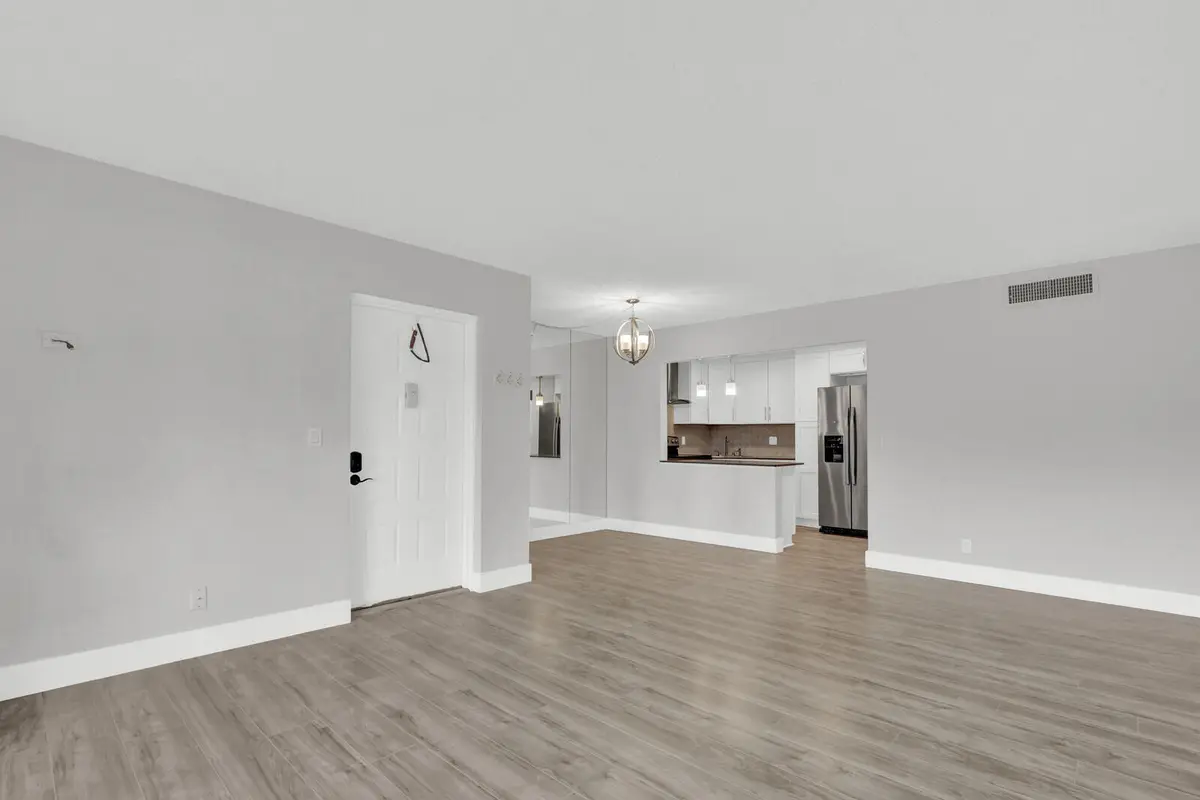 17_Image_8_11_mls at 715 Sunny Pine Way B1, Greenacres