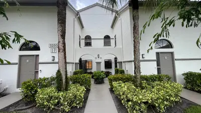 5250 Europa Drive B, Boynton Beach – sold