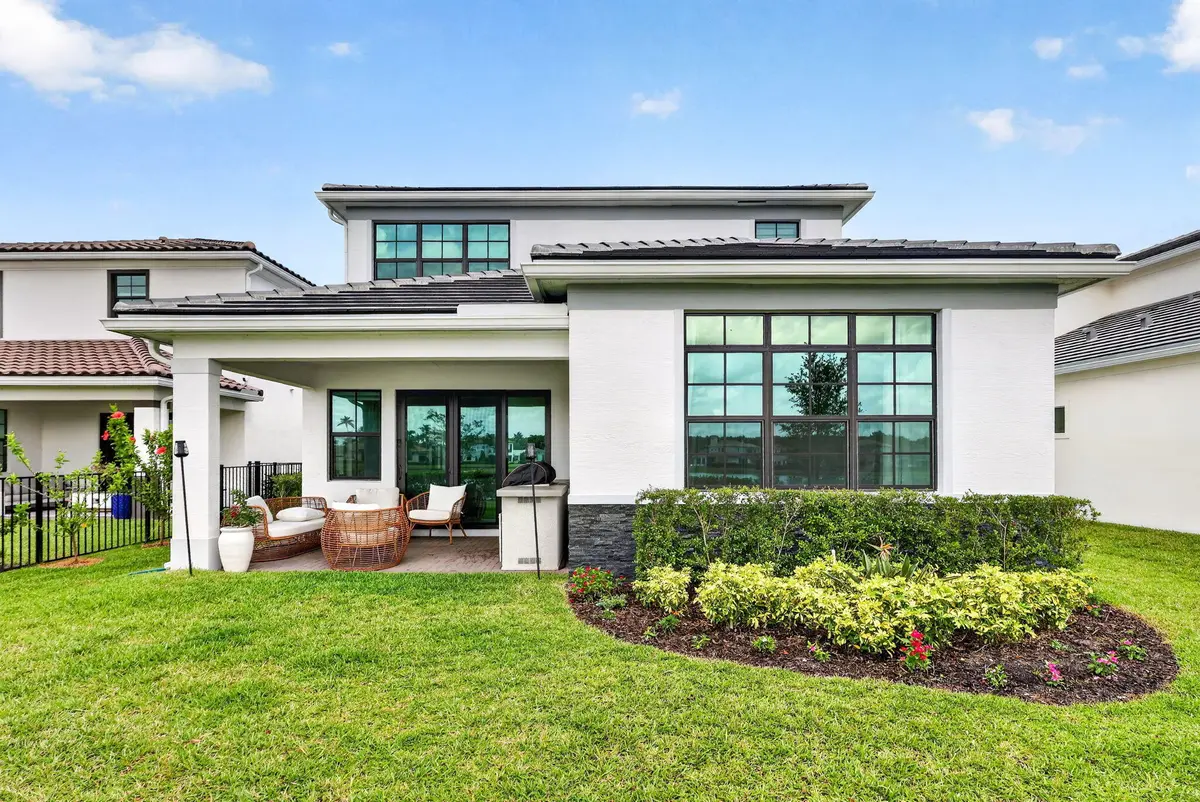 60-web-or-mls-7R7A6711 at 329 SE Fascino Circle, Port St. Lucie