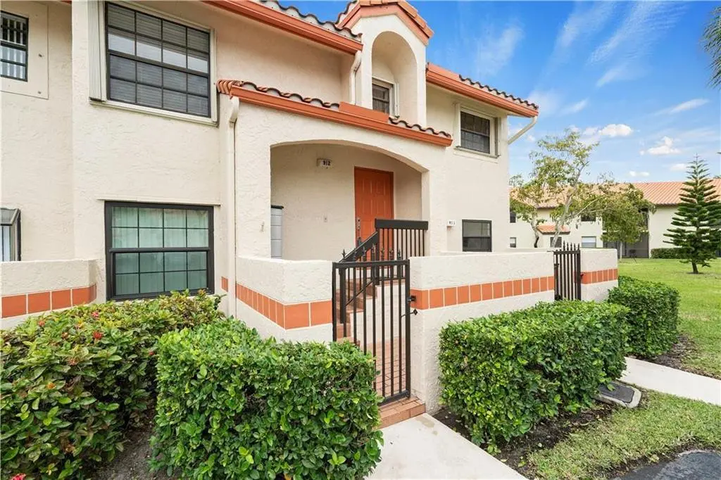 GetMedia at 912 Congressional Way, Deerfield Beach