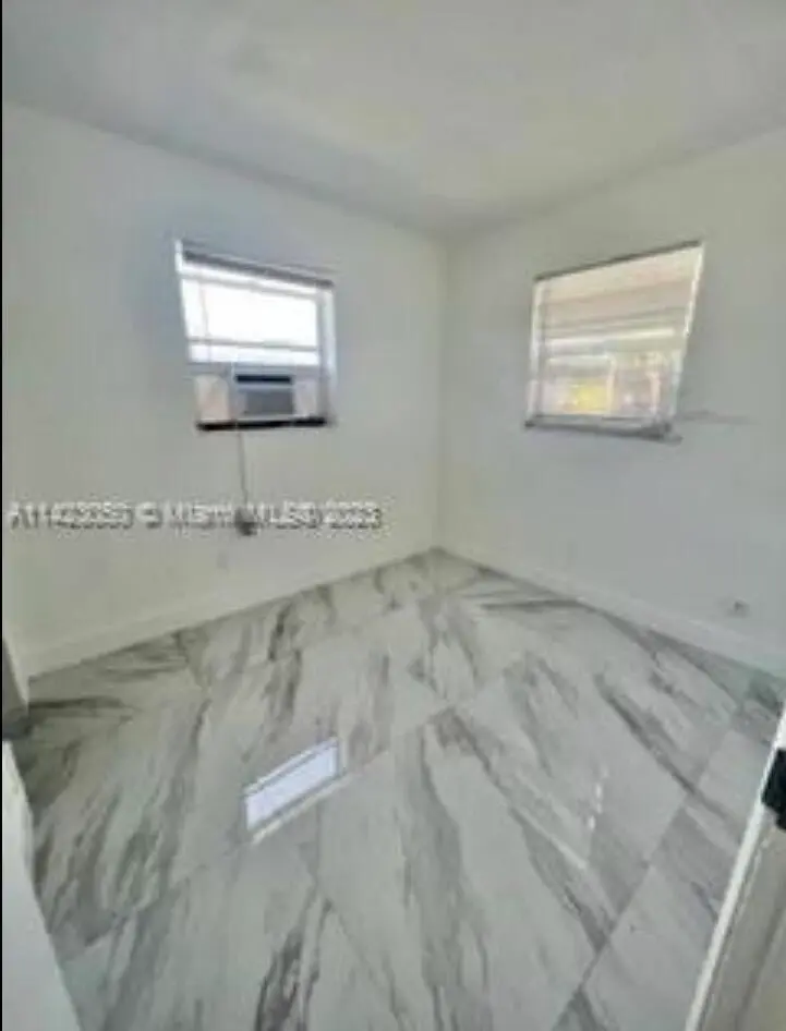 IMG_5735 at 4265 SW 51st Street 1-3, Dania Beach