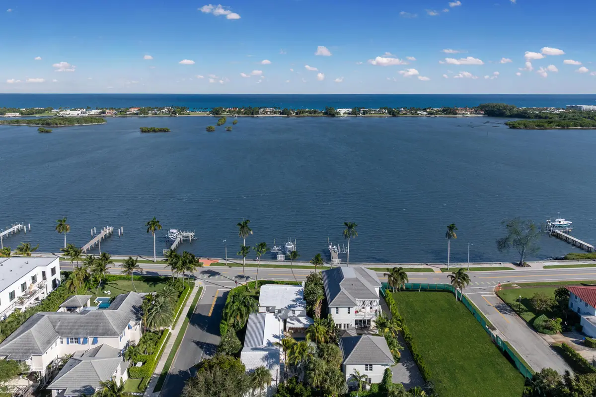Aerial at 7103 S Flagler Drive, West Palm Beach