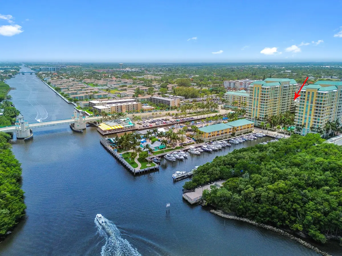 55 drone 08-line at 625 Casa Loma Boulevard 909, Boynton Beach