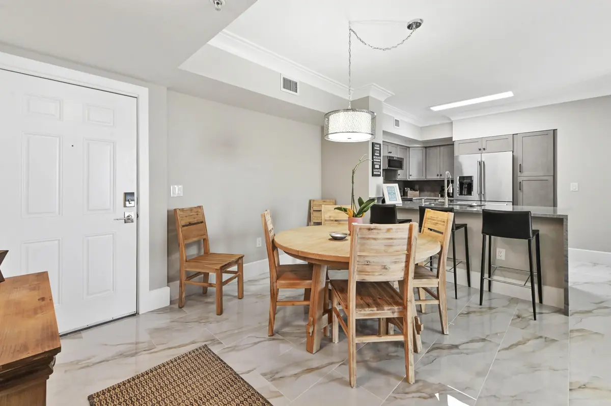 21 Dining room 02 at 625 Casa Loma Boulevard 909, Boynton Beach