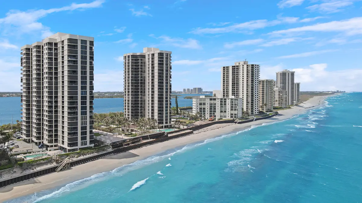 20250917183357957533000000-o (2) at 5380 N Ocean Drive 22j, Singer Island