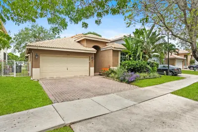 6505 Sandpiper Drive, Coconut Creek – sold