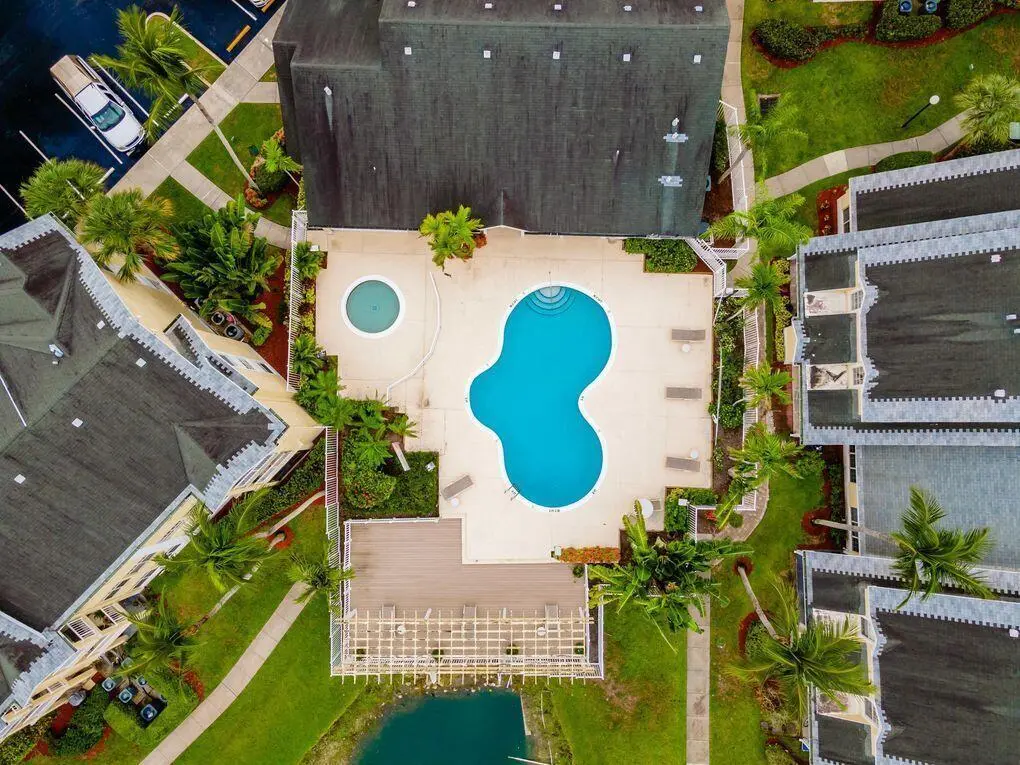 la costa 21 at 6324 La Costa Drive C, Boca Raton