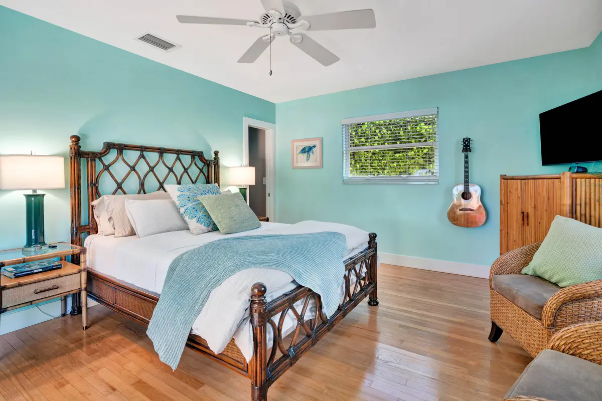 Primary BR at 333 Ocean Drive, Juno Beach