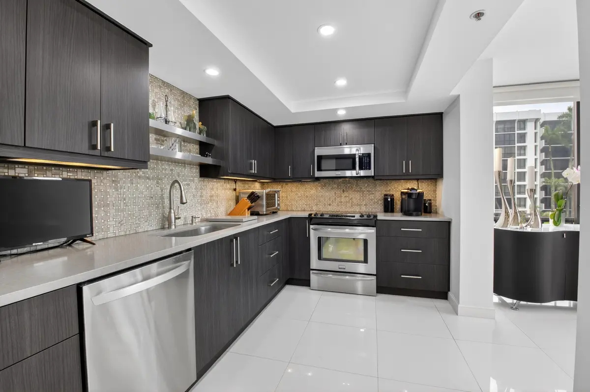 KITCHEN at 7738 Lakeside Boulevard 334, Boca Raton