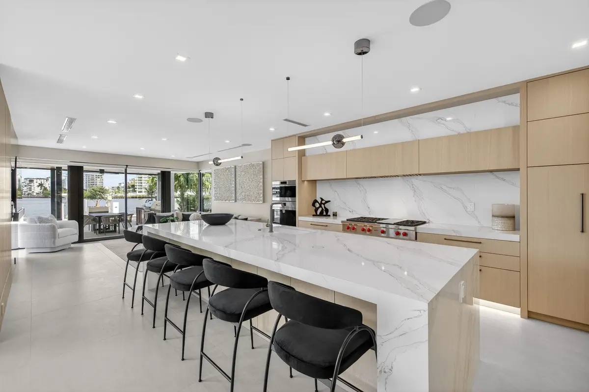 23-web-or-mls-6-web-or-mls-A699A2862copy at 2533 Aqua Vista Boulevard, Fort Lauderdale
