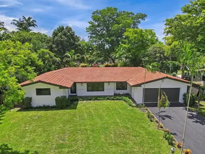 4190 SW 4th Street, Plantation – Single Family Residence for rent