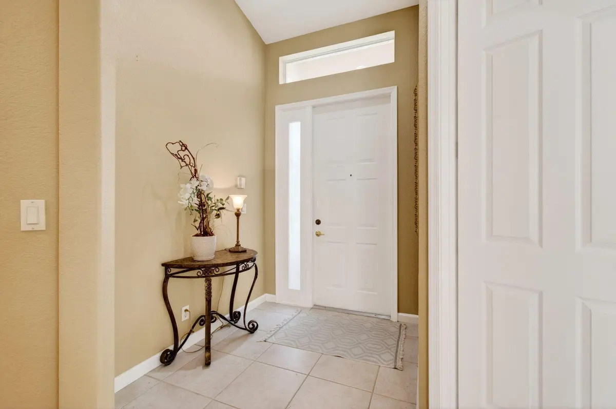 2hall to door at 9635 Sandpiper Shores Way, West Palm Beach