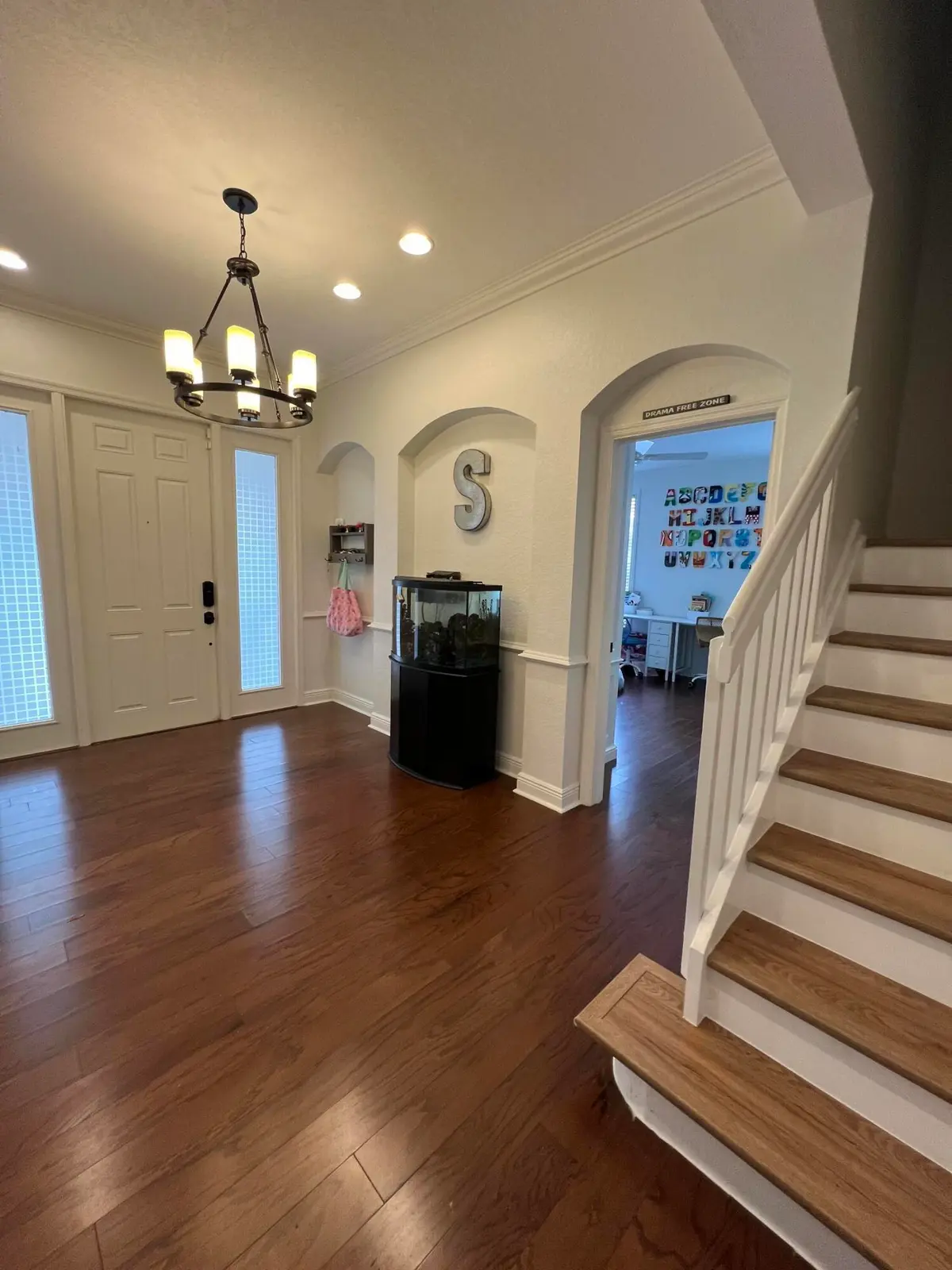 Front foyer at 1539 Fenton Drive, Delray Beach