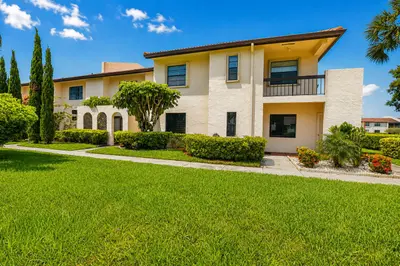 8045 Eastlake Drive E, Boca Raton – sold