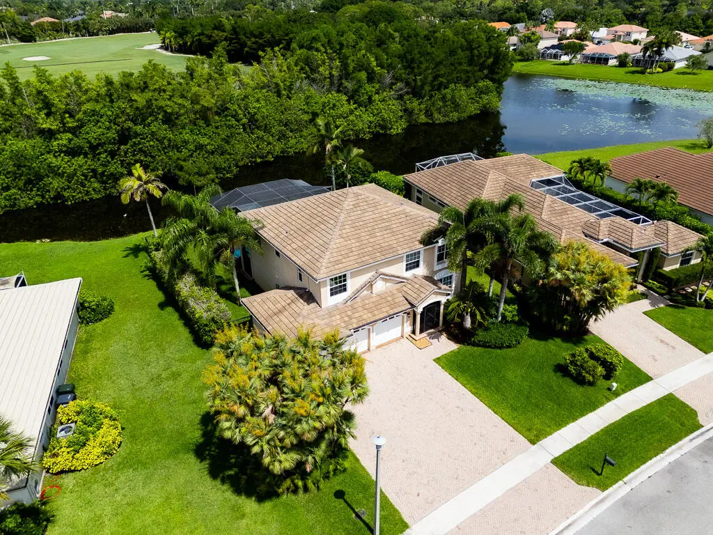 Drone at 1681 Lakefield North Court, Wellington