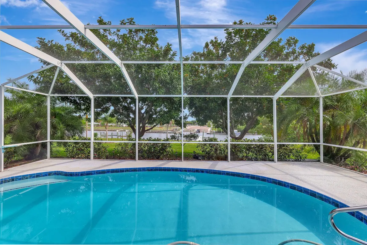 36-web-or-mls-632A5549 at 2704 SE Eagle Drive, Port St. Lucie