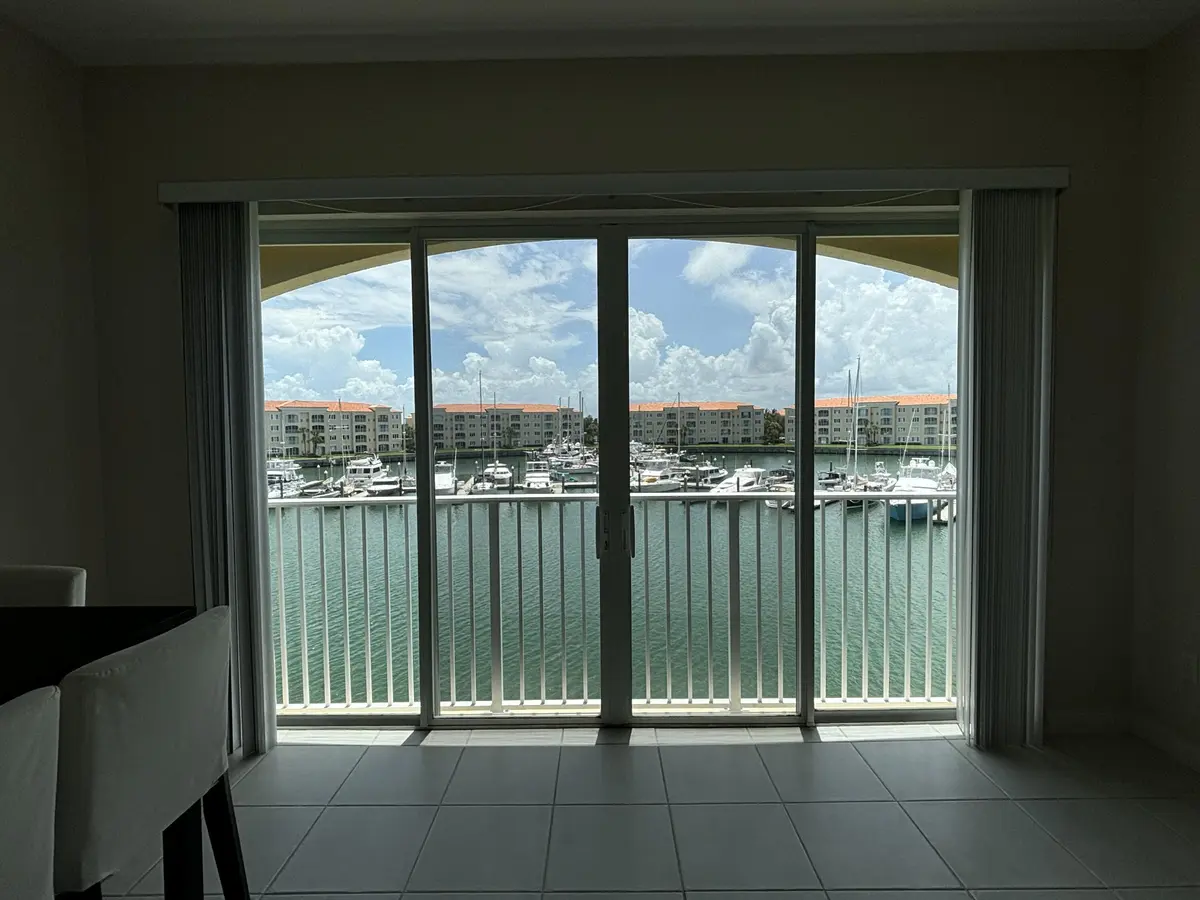 20250813092234925009000000-o at 10 E Harbour Isle Dr Drive 302, Fort Pierce