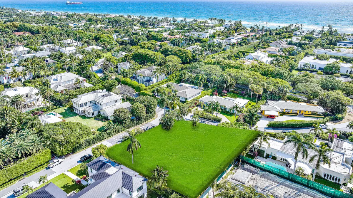 Aerial east at 202 Coral Lane, Palm Beach