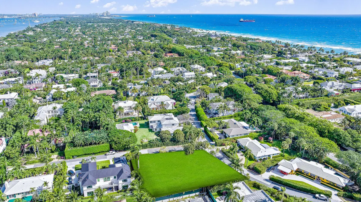 Aerial north at 202 Coral Lane, Palm Beach