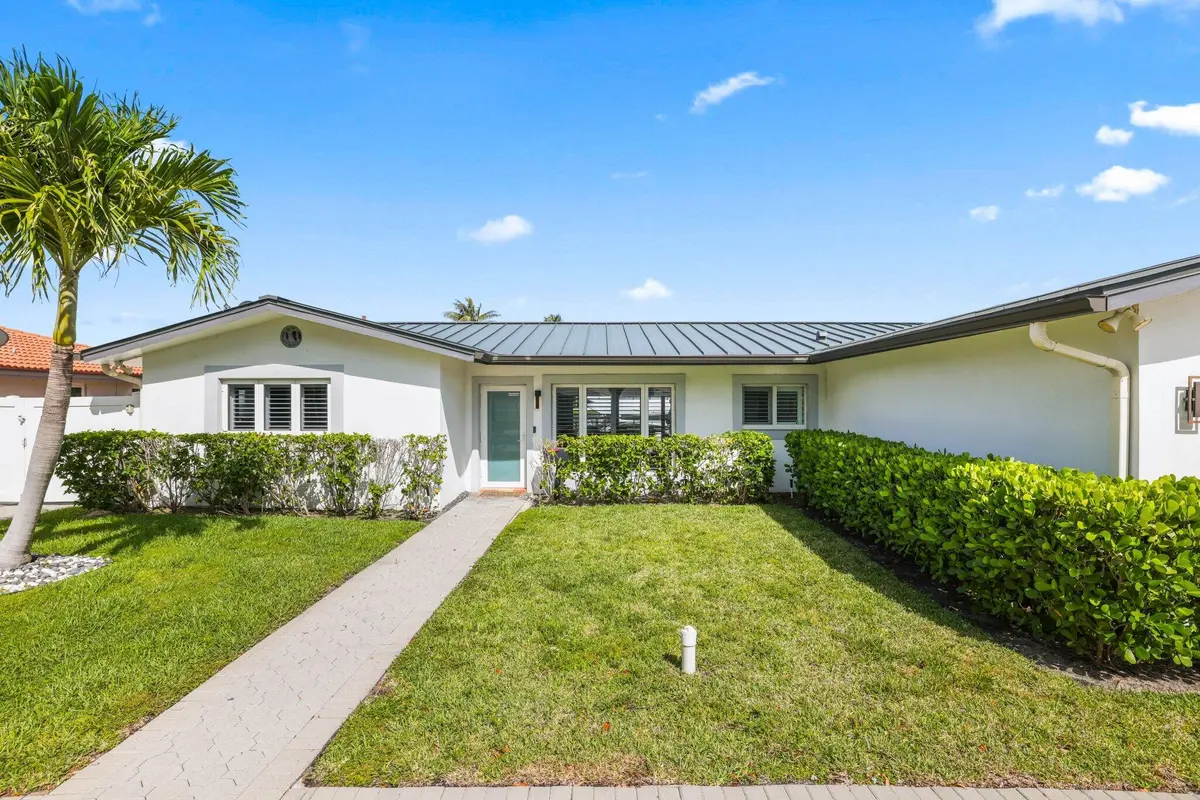 4021 Northeast 27th Terrace - 24.jpg-SMA at 4021 NE 27th Terrace, Lighthouse Point