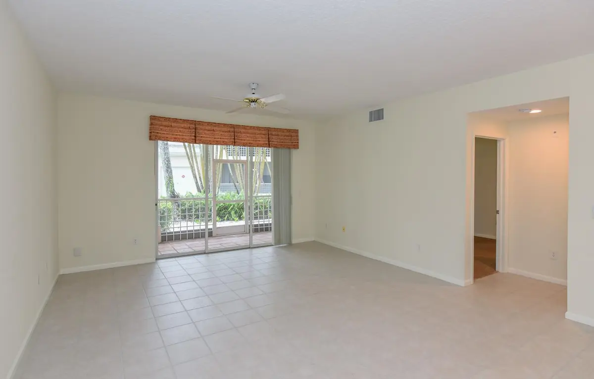 010-027-201 Muirfield Ct-1500x957 at 201 Muirfield Court 201e, Jupiter