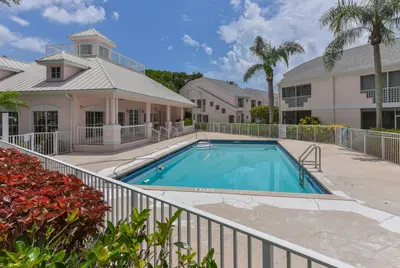 201 Muirfield Court 201e, Jupiter – Condominium for sale