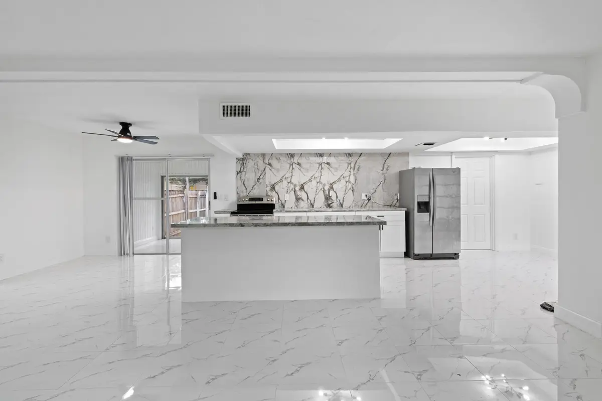 2k3a2621 7 at 7109 NW 68th Street, Tamarac
