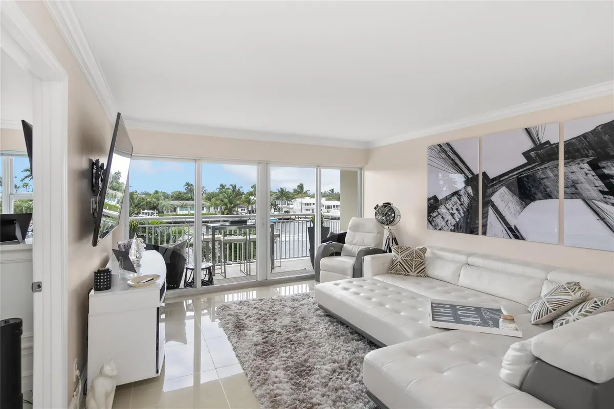 Photo 1 at 2611 N Riverside Drive 307, Pompano Beach