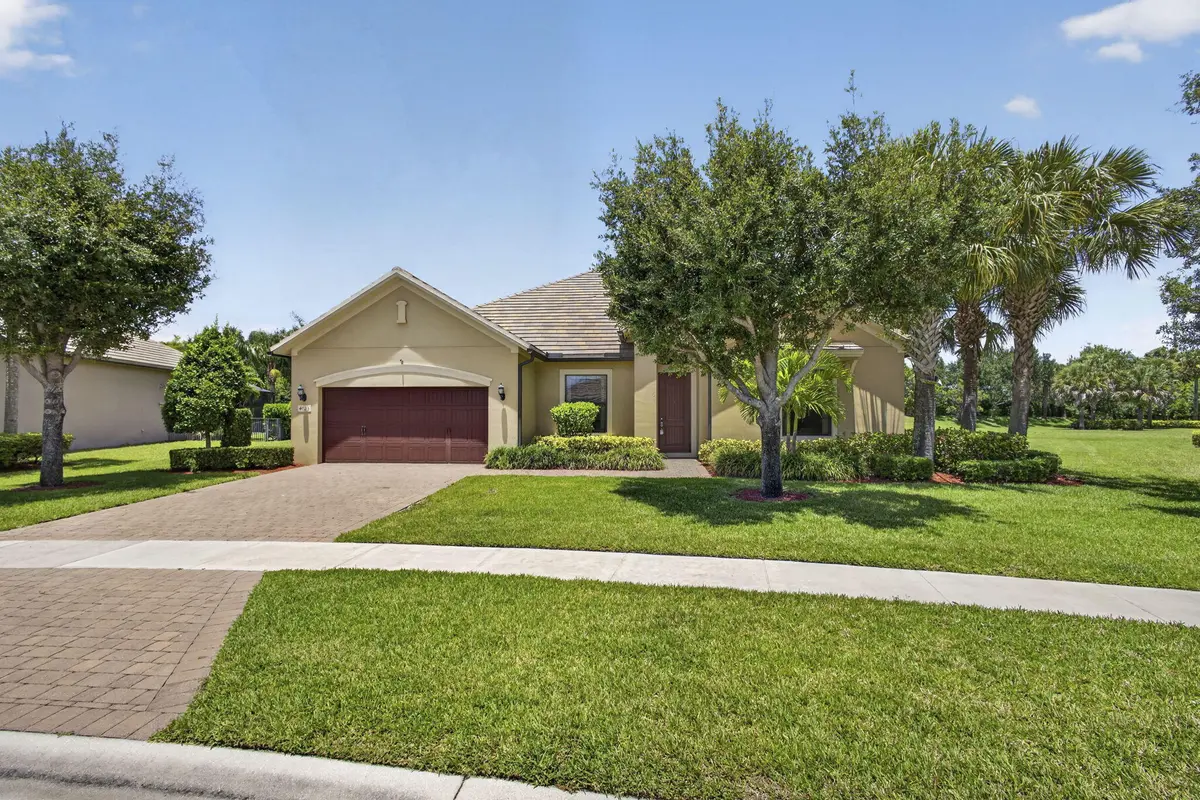 1-web-or-mls-BS1A4192 at 4023 Siena Circle, Wellington