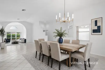 10884 Royal Caribbean Circle, Boynton Beach – Single Family Residence for sale
