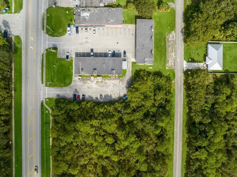 5194-Turnpike-Feeder-Rd-005 at 5180  Turnpike Feeder  Road, Fort Pierce