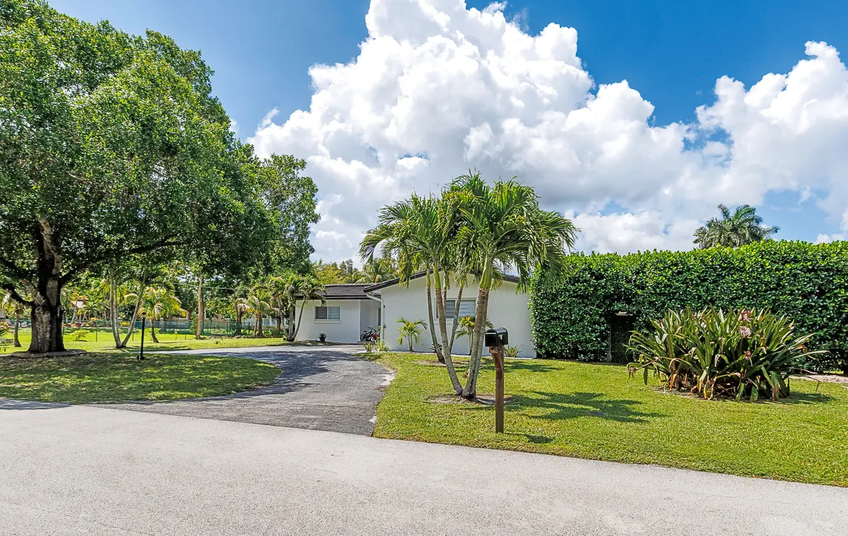 Exterior-8 at 11821 NW 6th Court, Plantation