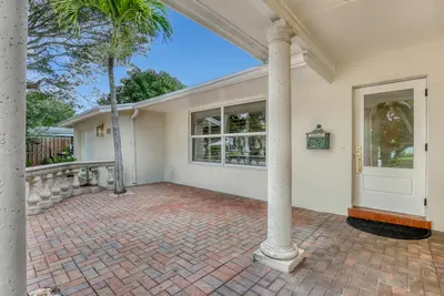 561 Anchorage Drive, North Palm Beach – leased
