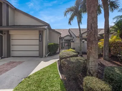 1103 Landings Boulevard, Greenacres – Townhouse for sale
