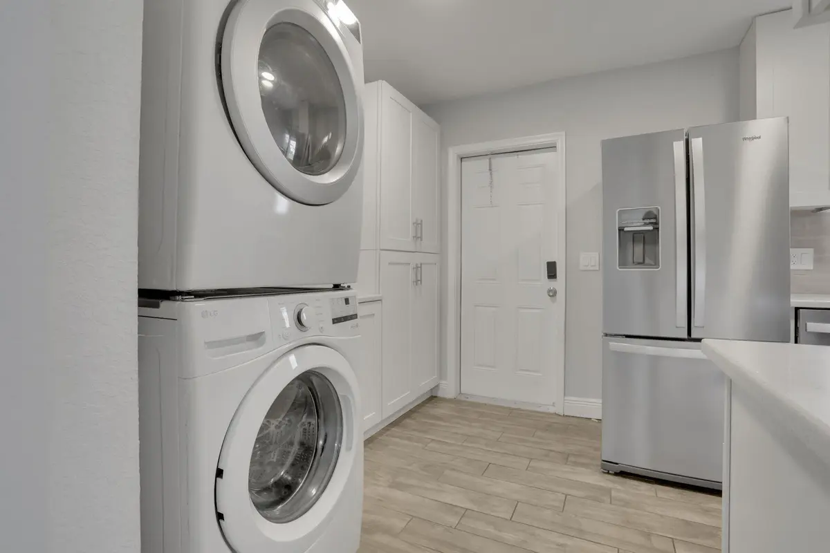 39-web-or-mls-0E2A8029 at 2227 NE 3rd Avenue 1 & 2, Delray Beach