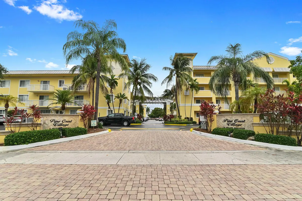 03 Front 013 at 1501 E Broward Boulevard 805, Fort Lauderdale