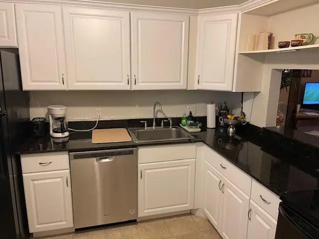 2600kit at 2600 Fiore Way 2140, Delray Beach