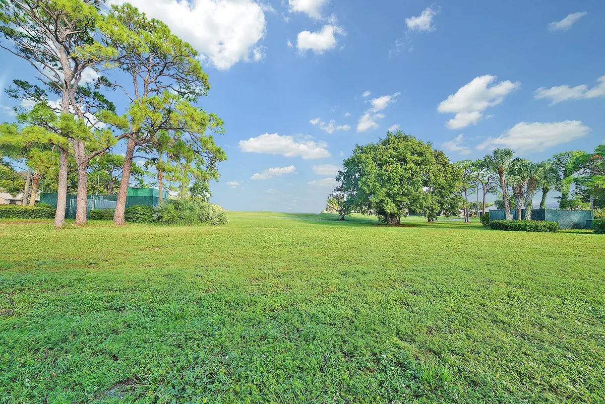 2600golf at 2600 Fiore Way 2140, Delray Beach