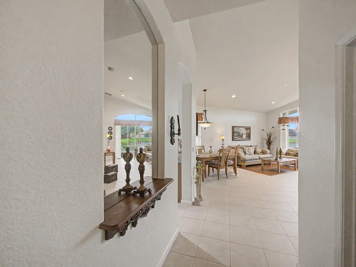 3-web-or-mls-002 at 806 NW Rutherford Court, Port St. Lucie