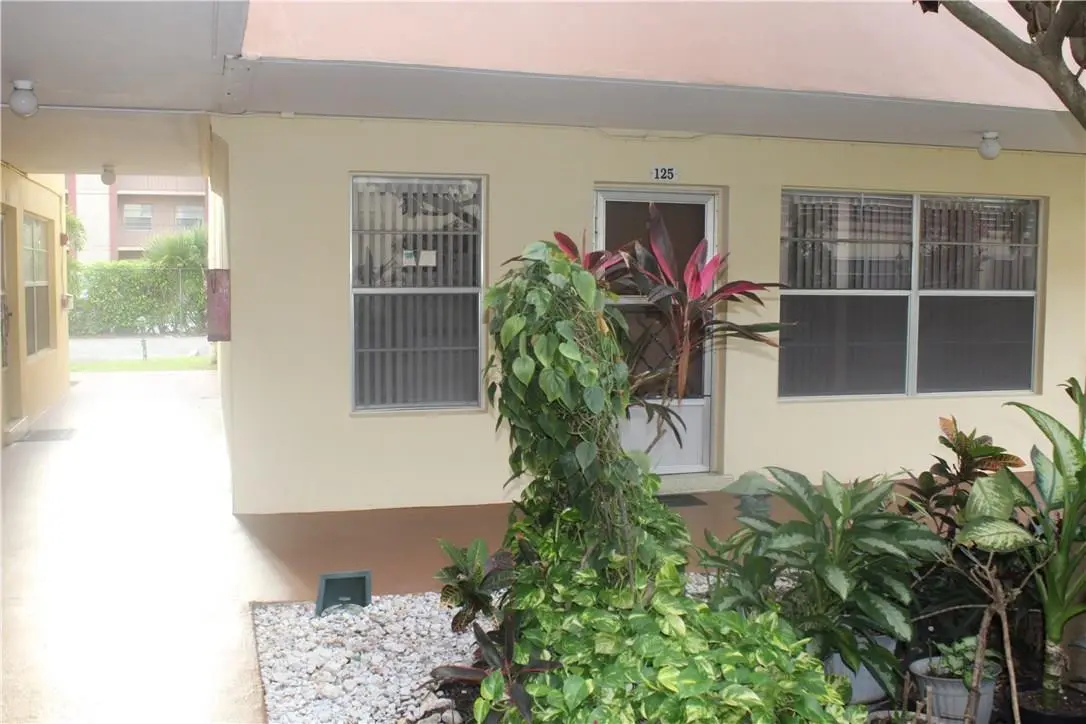 Photo 1 at 3071 NW 47th Terrace 125, Lauderdale Lakes