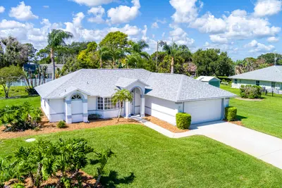 102 Miller Drive, Sebastian – sold