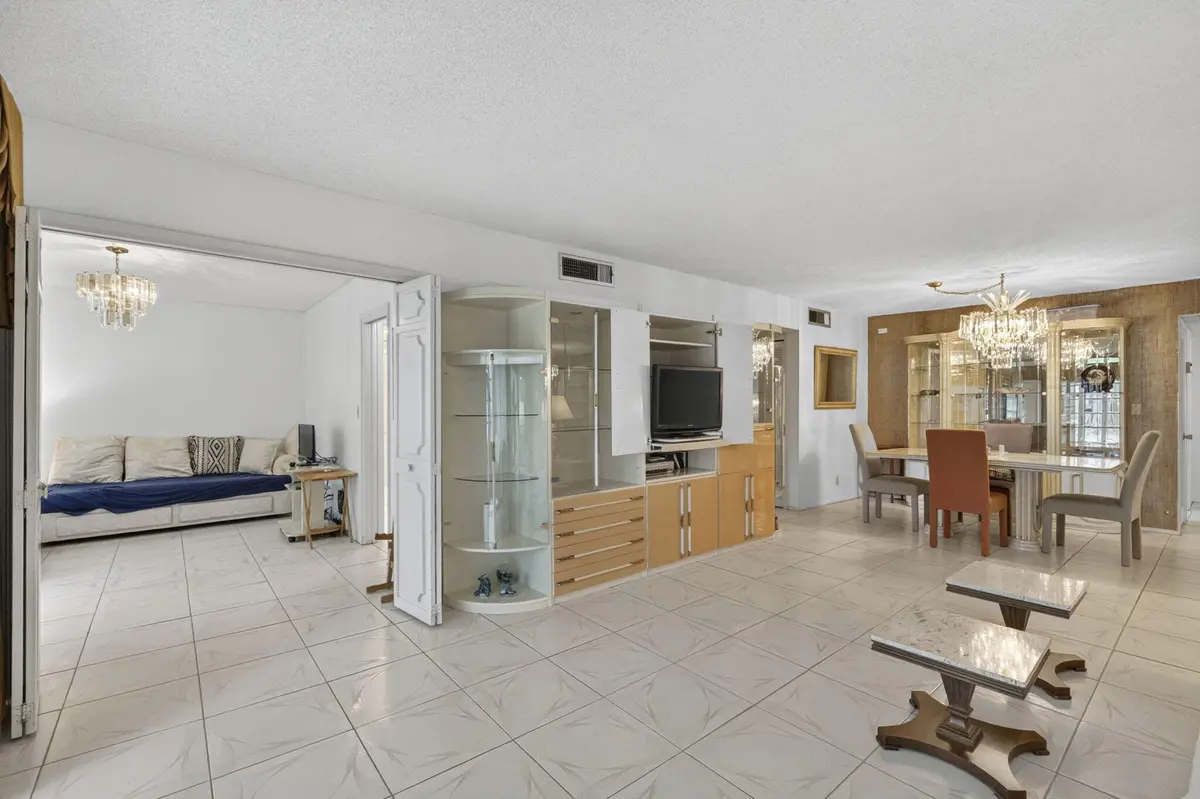 6-web-or-mls-8I8A2064 at 3000 S Course Drive 103, Pompano Beach