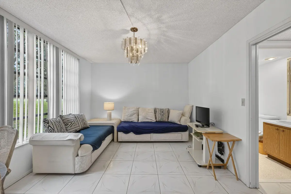8-web-or-mls-8I8A2078 at 3000 S Course Drive 103, Pompano Beach