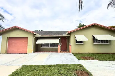 22652 SW 64th Way, Boca Raton – sold