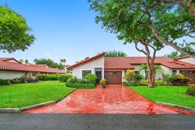 6215 Kings Gate Circle, Delray Beach – sold