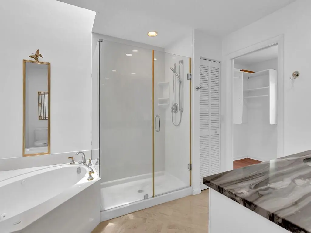 20220919193515416052000000-o at 725 4th Avenue, Vero Beach