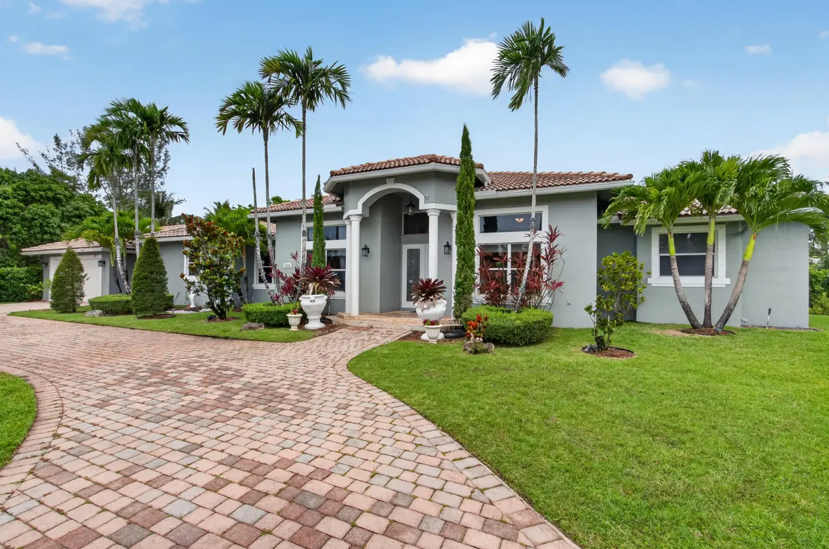 Drive Way at 16541 SW 62nd Street, Southwest Ranches