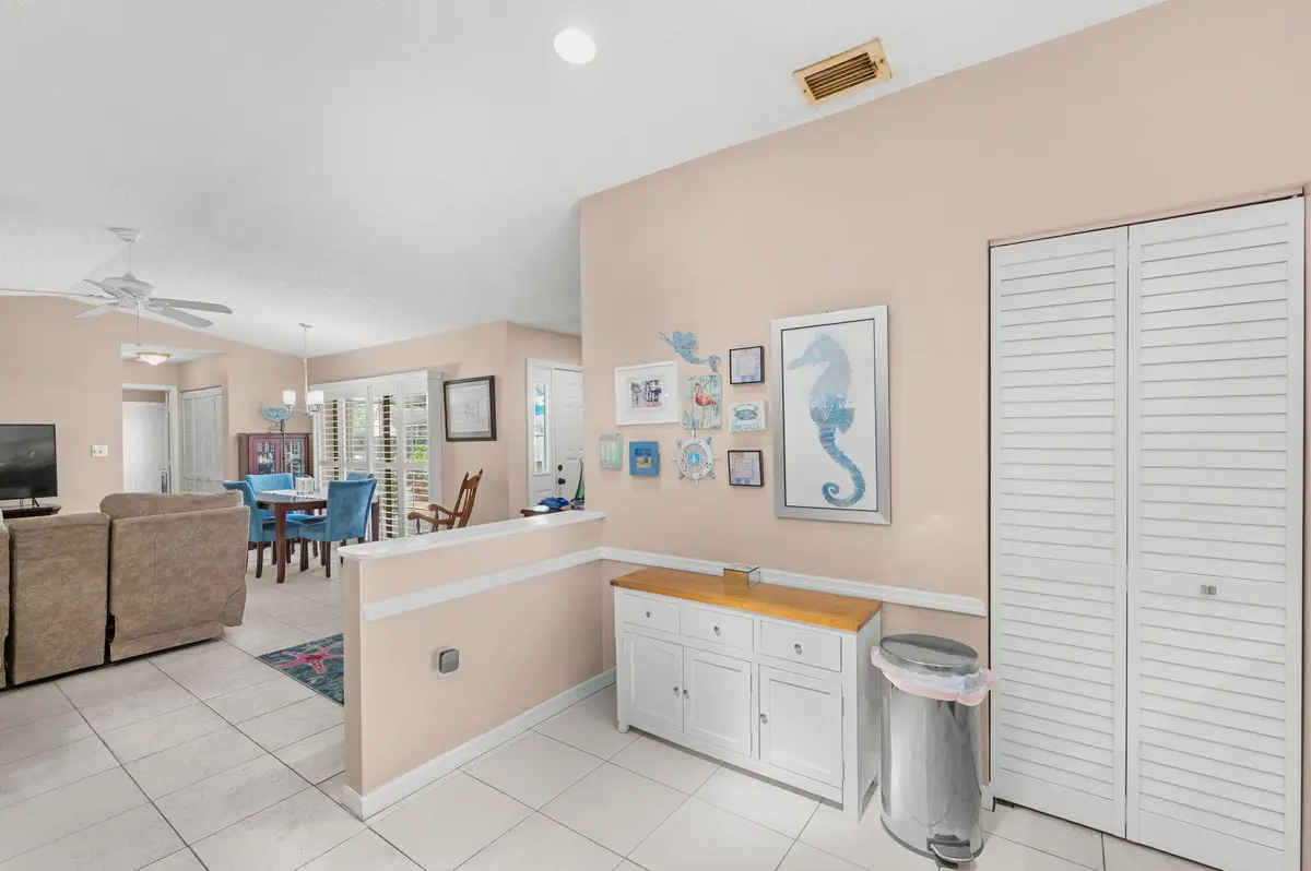 Kitchen pantry at 1531 Pheasant Walk C, Fort Pierce
