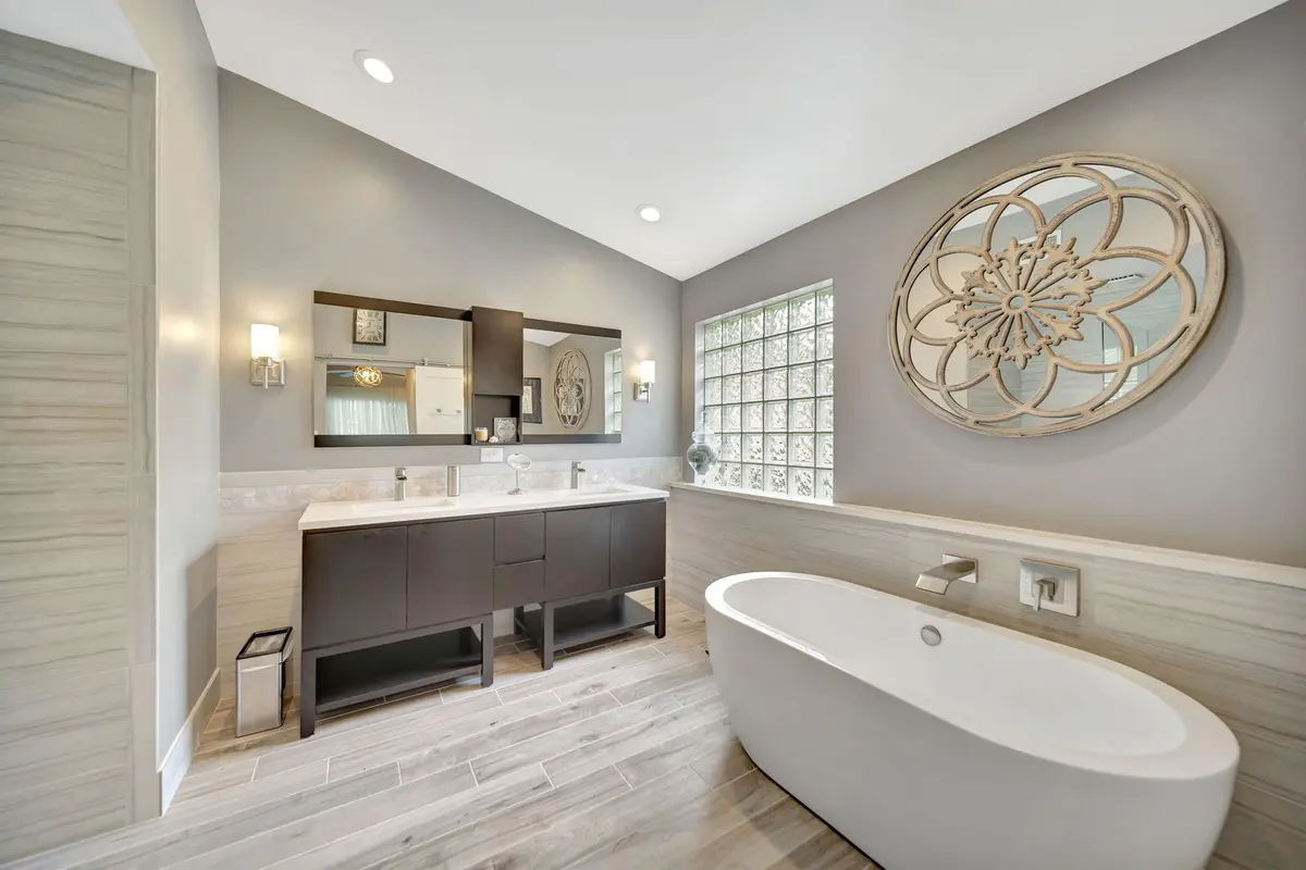 44-web-or-mls-DSC08967 at 5705 NW 48th Court, Coral Springs